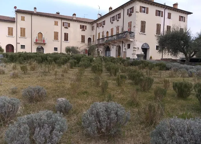 Bardolino ゲストハウス